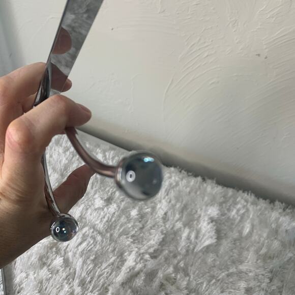 Two Crystal Double Hooks Over the Door Installation 8 x 5" - Picture 7 of 7